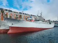 Trawler на продажу