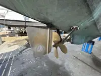 Катамаран на продажу