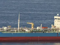Нефтеналивной/химический танкер на продажу