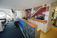 Катамаран на продажу