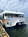 Катамаран на продажу