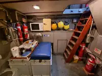 Спасательная шлюпка на продажу