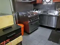 Буксир на продажу
