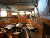 Баржа на продажу