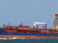 Нефтеналивной/химический танкер на продажу