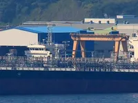 Нефтеналивной/химический танкер на продажу