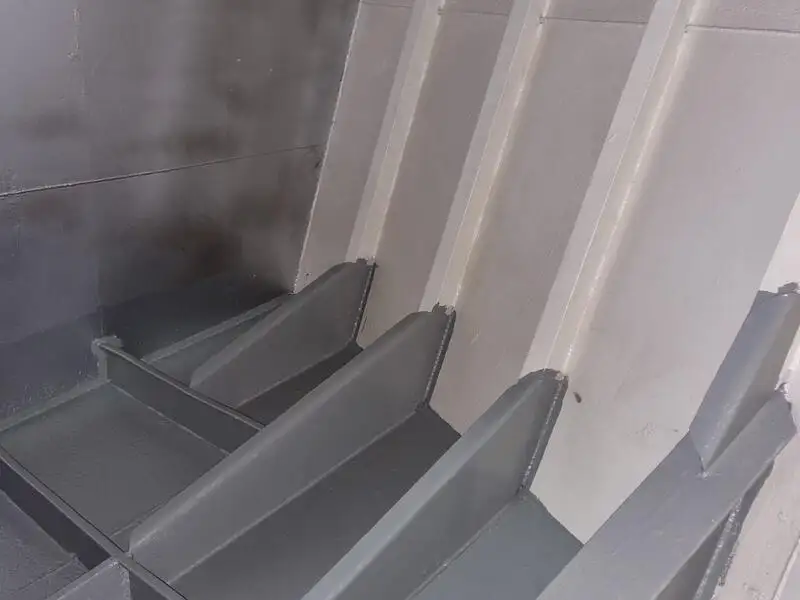 Круизное судно на продажу