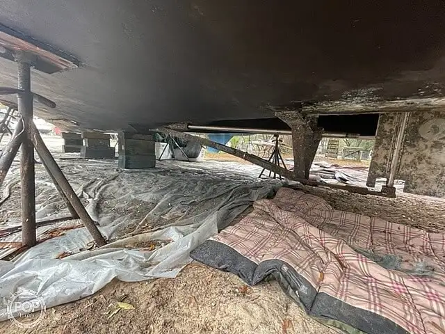 Траулер на продажу