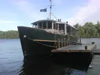 Пассажирское судно на продажу