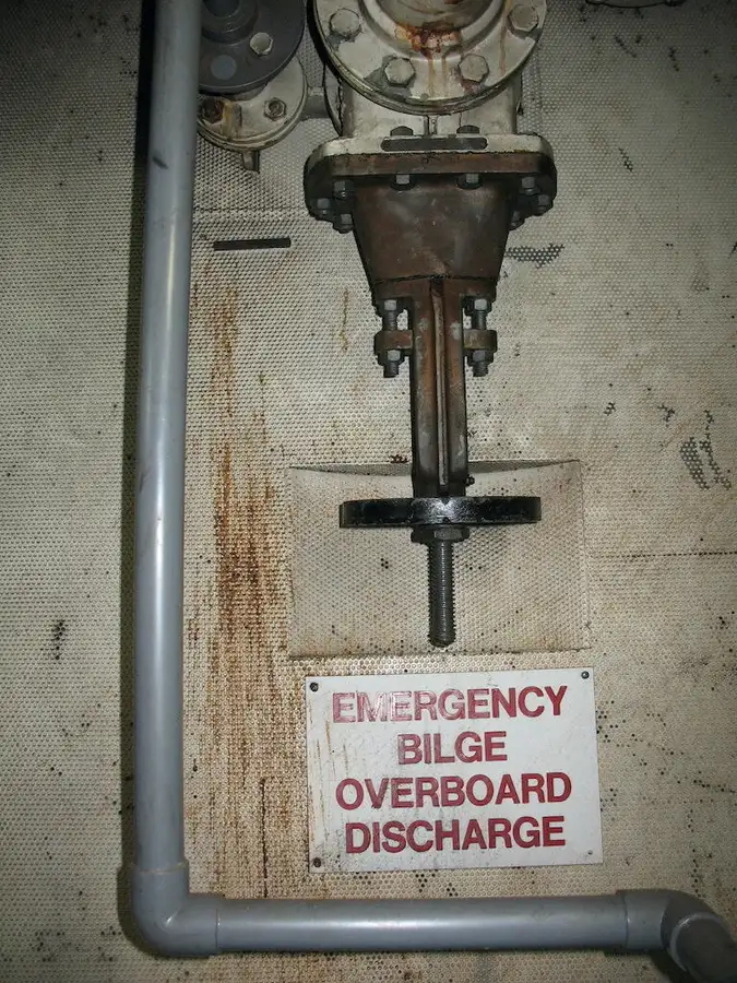 Буксир на продажу