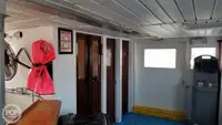 Катамаран на продажу