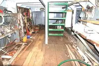 Судно с краном на продажу