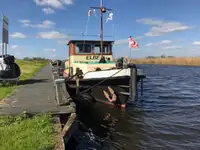 Буксир на продажу