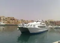 Катамаран на продажу