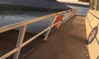 Баржа на продажу