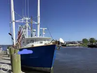 Trawler на продажу