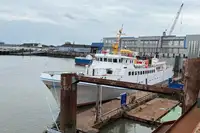 Круизное судно на продажу