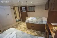 Круизное судно на продажу