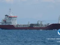 Нефтеналивной/химический танкер на продажу