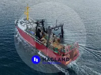 Большой морозильный траулер на продажу