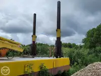 Баржа на продажу