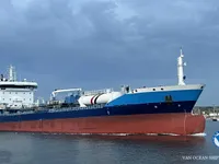 Нефтеналивной/химический танкер на продажу