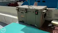 Круизное судно на продажу