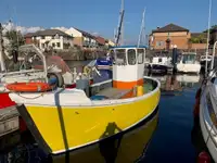 Trawler на продажу