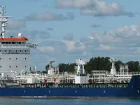 Нефтеналивной/химический танкер на продажу