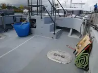 Катамаран на продажу