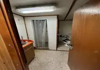 Буксир для перевозки экипажа на продажу