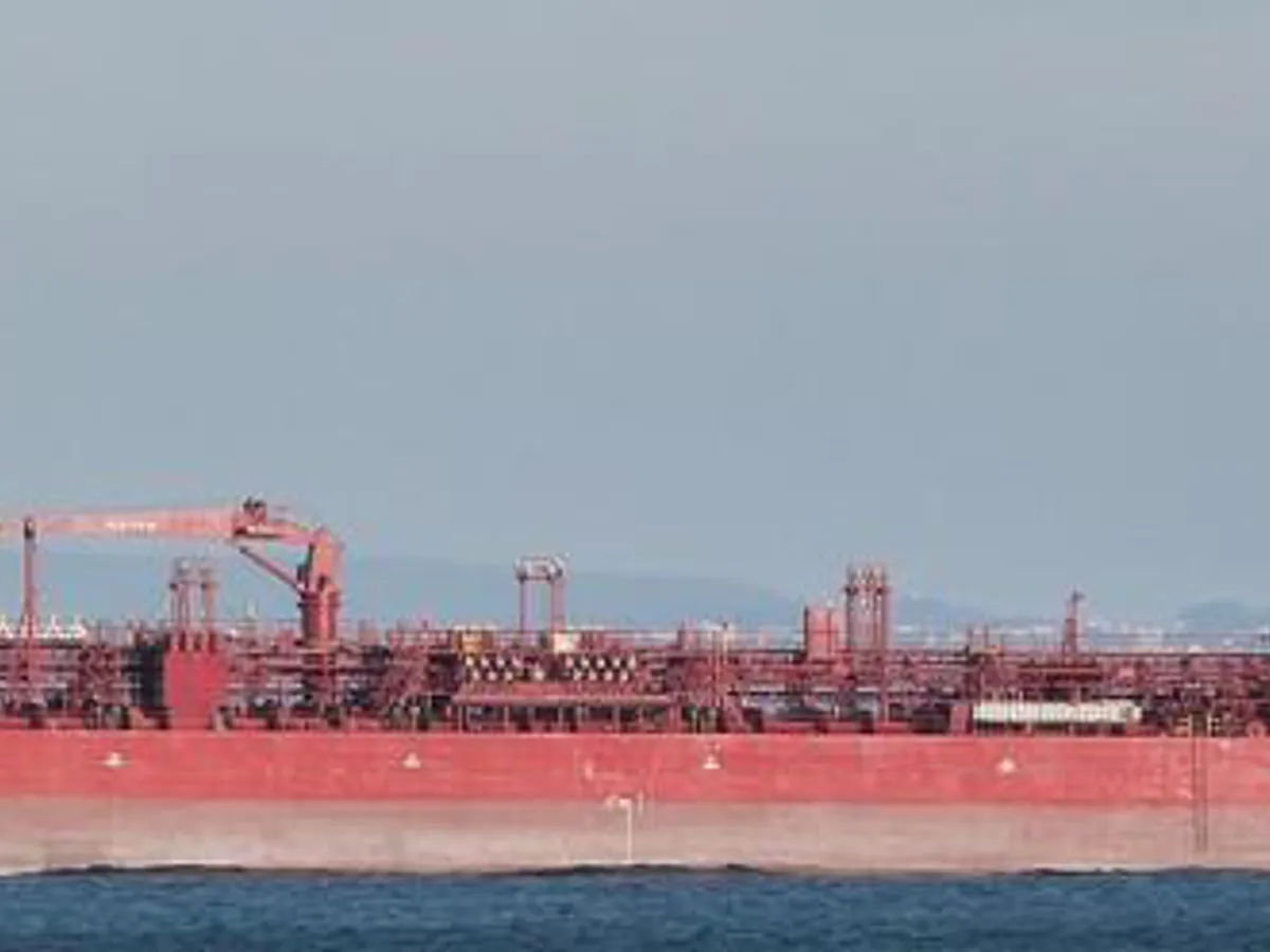 Нефтеналивной/химический танкер на продажу