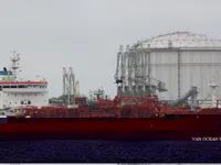 Нефтеналивной/химический танкер на продажу