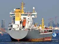 Нефтеналивной/химический танкер на продажу