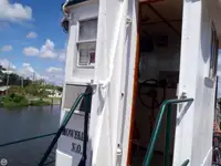 Буксир на продажу