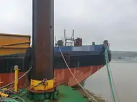 Баржа на продажу