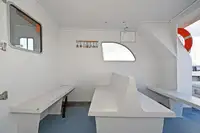 Катамаран на продажу