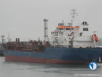 Нефтеналивной/химический танкер на продажу