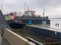 Паром на продажу