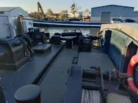 Баржа на продажу