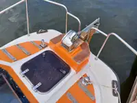 Катамаран на продажу