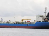 Нефтеналивной/химический танкер на продажу
