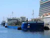 Oil/Chemical tanker на продажу