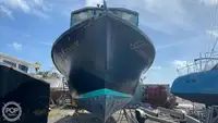 Круизное судно на продажу
