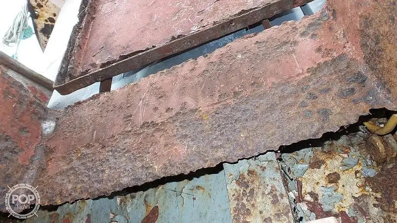 Буксир на продажу