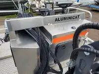 Катамаран на продажу
