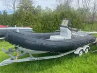 Жесткая надувная лодка на продажу