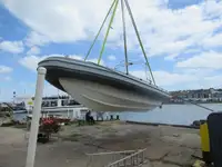 Жесткая надувная лодка на продажу