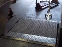 Паром на продажу