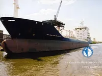 Нефтеналивной/химический танкер на продажу